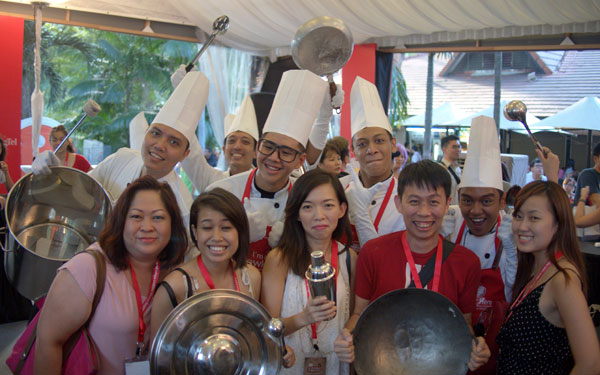these aren't the real chefs I think, with Hanis & Shing from HungryGoWhere Malaysia