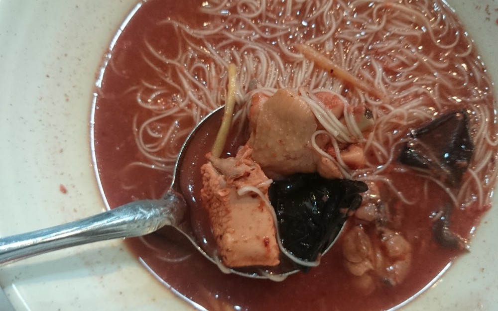 red wine mee suah, one of my favorite dishes