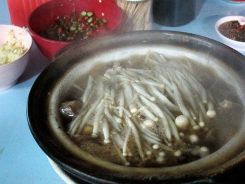 Bak Kut Teh with enoki mushroom