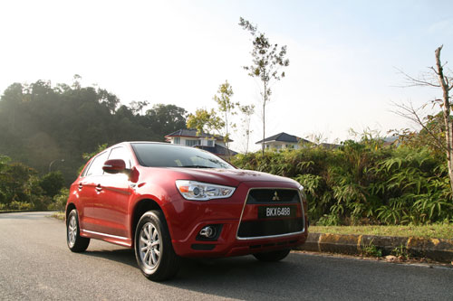 Mitsubishi ASX (Active Smart Crossover) with 2.0 Mivec